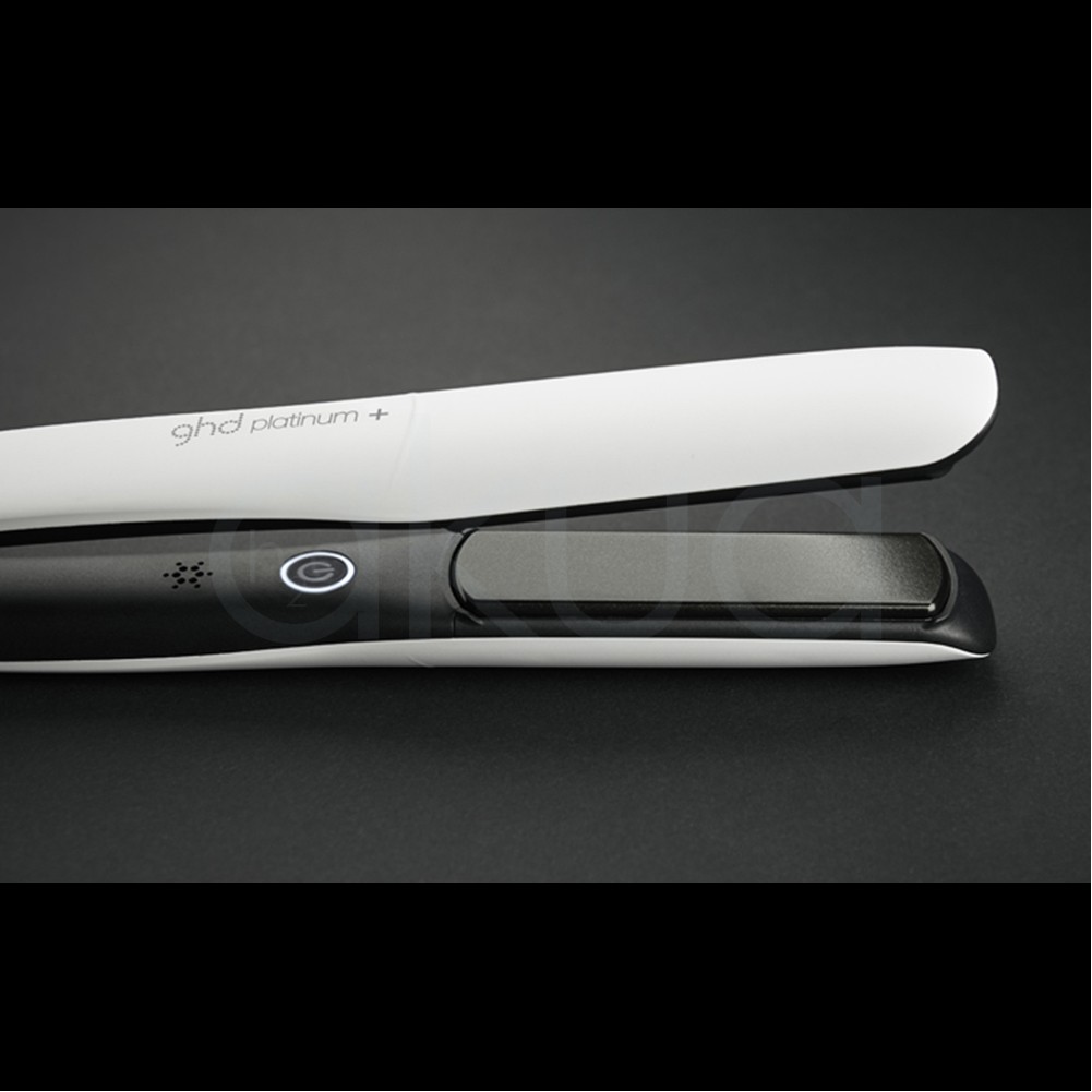 Plancha Platinum plus White mas neceser termico ghd